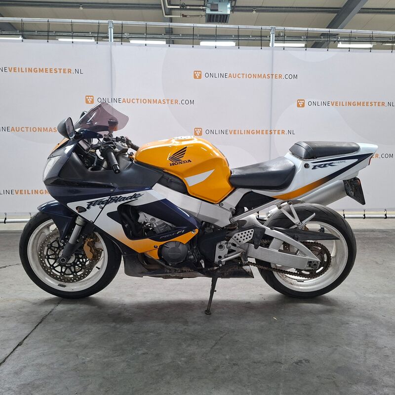 Motorfiets, Honda, CBR 900 RR Fireblade, 2000 – foto 5 – kavel bij Domeinen Roerende Zaken, Soesterberg