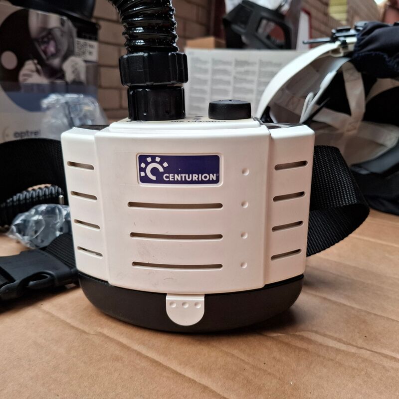 Adembeschermingskap v.v. ademhalingssysteem Centurion, Z87+ – foto 5 – kavel bij Onlineveilingmeester, Winsum