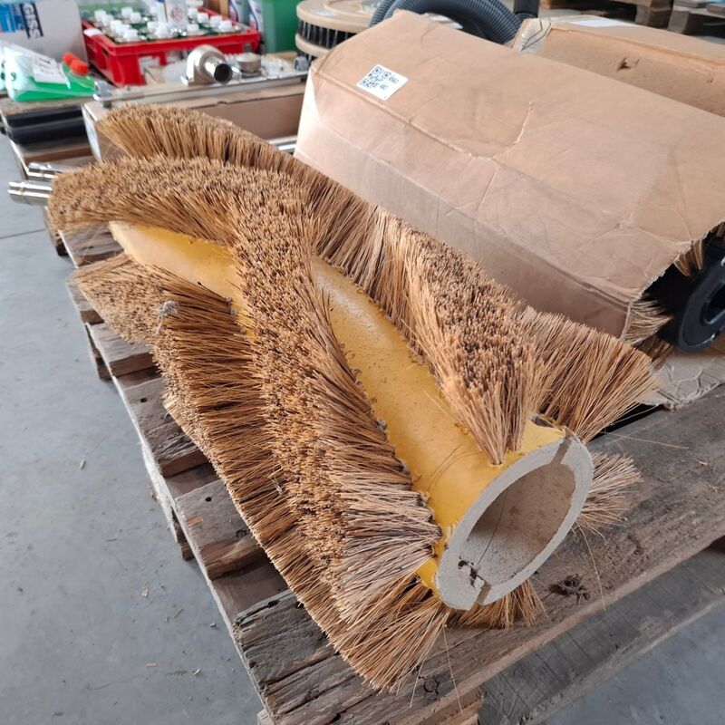 3x Hoofdborstel NAT MP75 – foto 3 – kavel bij Onlineveilingmeester, Winsum