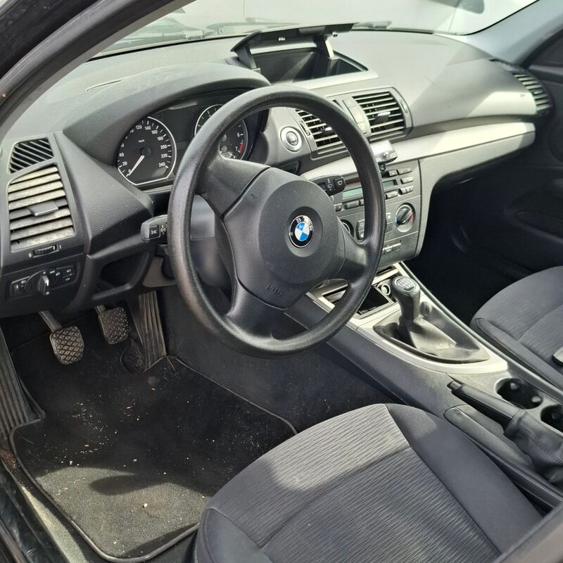 Personenauto, Bmw, 1-serie, 116i Corporate, 2009 – foto 7 – kavel bij Domeinen Roerende Zaken, Soesterberg