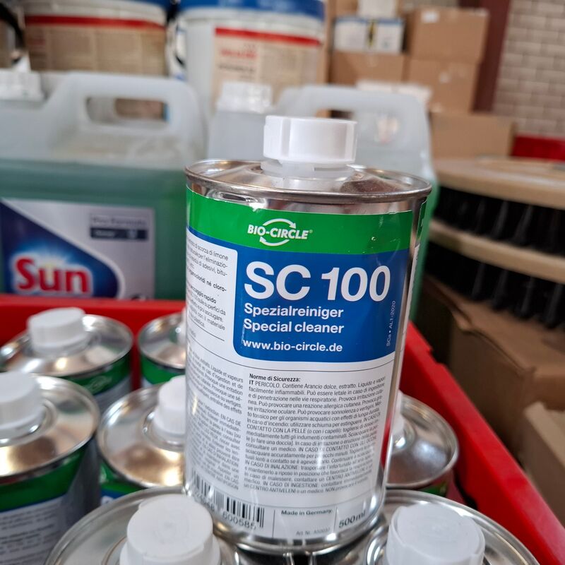 Partij diverse schoonmaak producten en toebehoren o.a. Tricel, Dreumex, Sun – foto 7 – kavel bij Onlineveilingmeester, Winsum