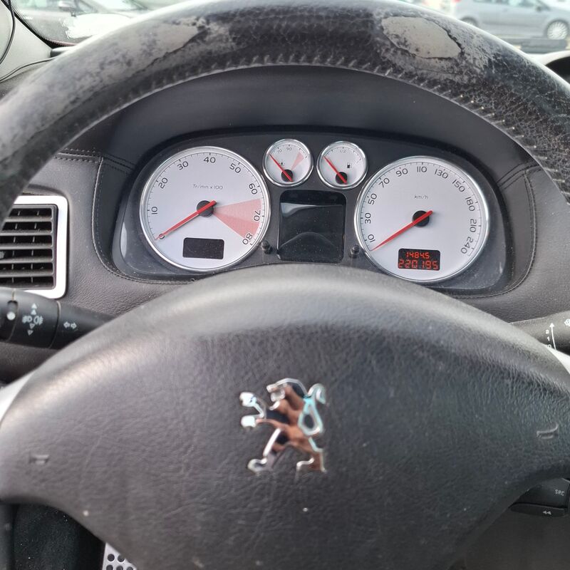 Personenauto, Peugeot, 307 CC, 2.0-16V Sport, 2005 – foto 8 – kavel bij Domeinen Roerende Zaken, Soesterberg