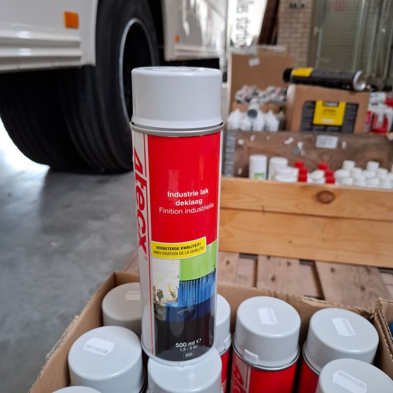 Ca. 96x Diverse verf spuitbussen – foto 4 – kavel bij Onlineveilingmeester, Winsum