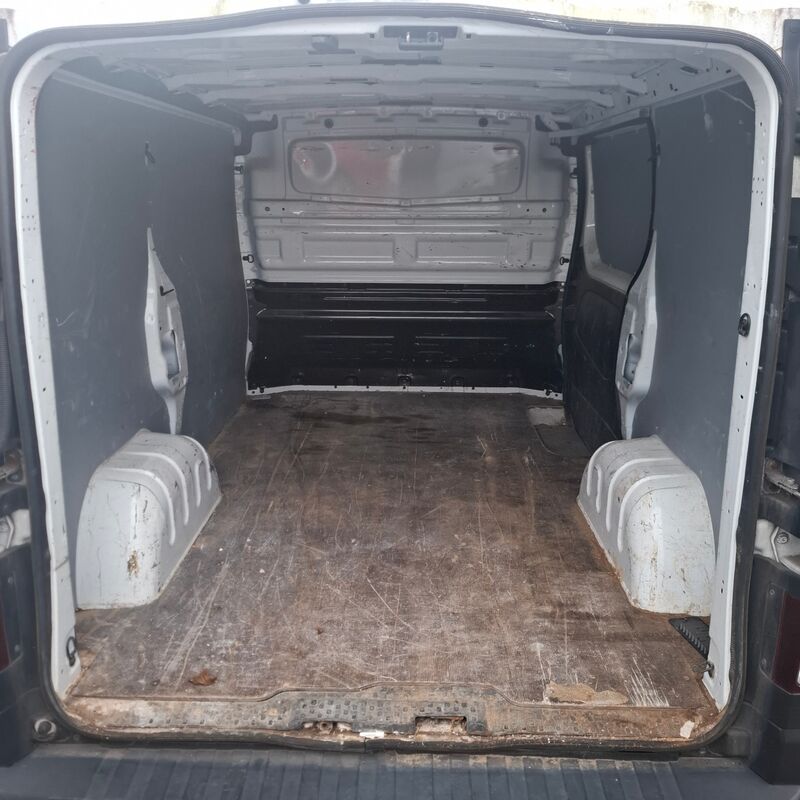 Bedrijfswagen, Opel, Vivaro, 2017 – foto 6 – kavel bij Domeinen Roerende Zaken, Soesterberg