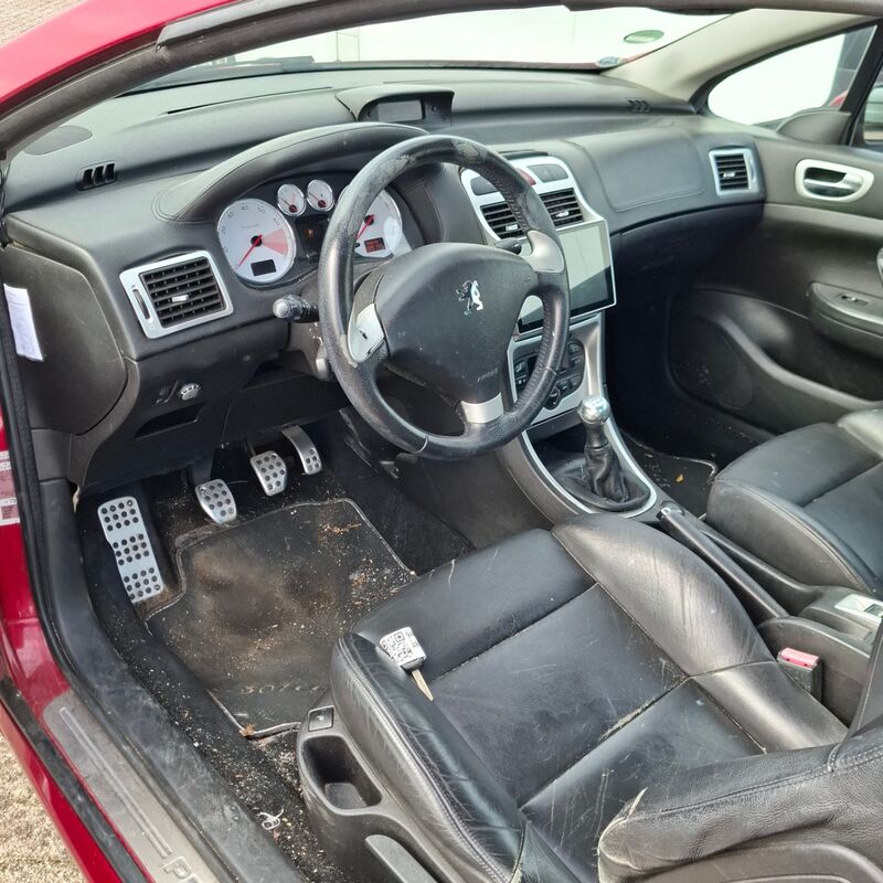 Personenauto, Peugeot, 307 CC, 2.0-16V Sport, 2005 – foto 7 – kavel bij Domeinen Roerende Zaken, Soesterberg