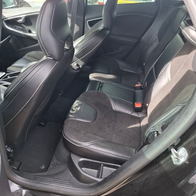 Personenauto, Volvo, V40, 2.0 T4 Business Sport, 2018 – foto 10 – kavel bij Domeinen Roerende Zaken, Soesterberg