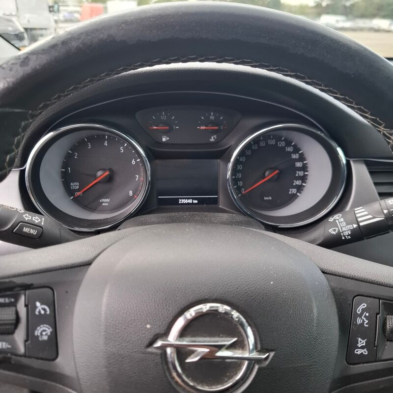 Personenauto, Opel, Astra Sports Tourer, 1.0 Edition, 2016 – foto 8 – kavel bij Domeinen Roerende Zaken, Soesterberg