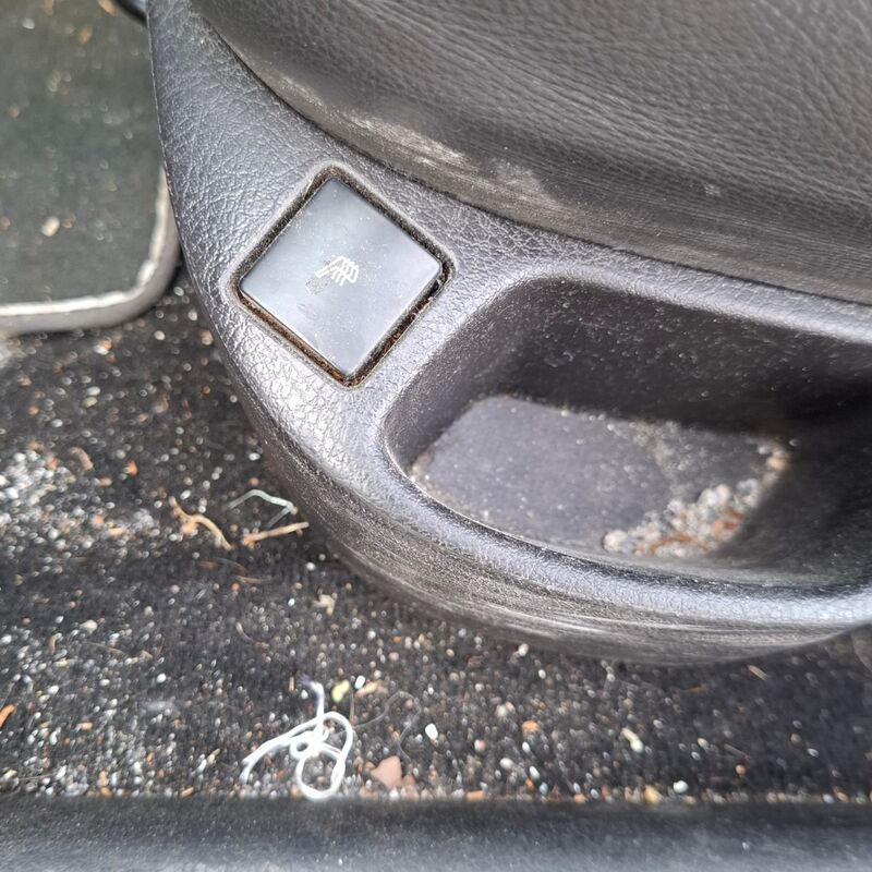 Personenauto, Peugeot, 307 CC, 2.0-16V Sport, 2005 – foto 10 – kavel bij Domeinen Roerende Zaken, Soesterberg