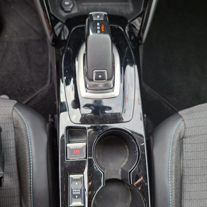 Personenauto, Peugeot, 208, 1.2 PureTech Allure, 2019 – foto 8 – kavel bij Domeinen Roerende Zaken, Soesterberg