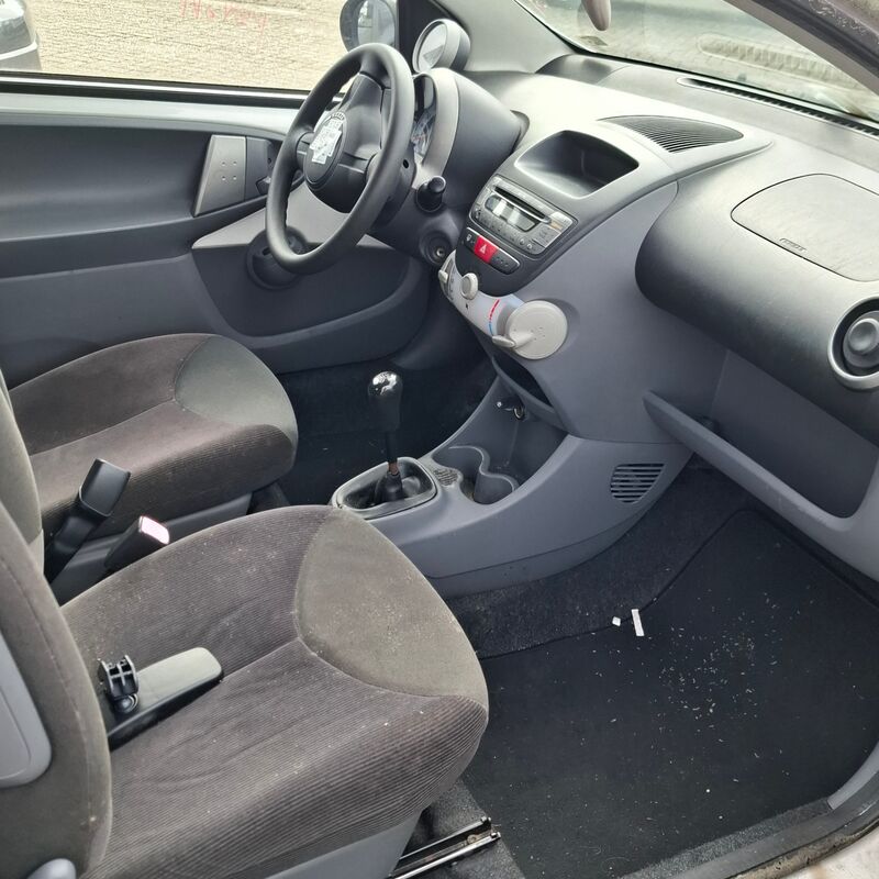 Personenauto, Citroen, C1, 1.0-12V Séduction, 2007 – foto 8 – kavel bij Domeinen Roerende Zaken, Soesterberg