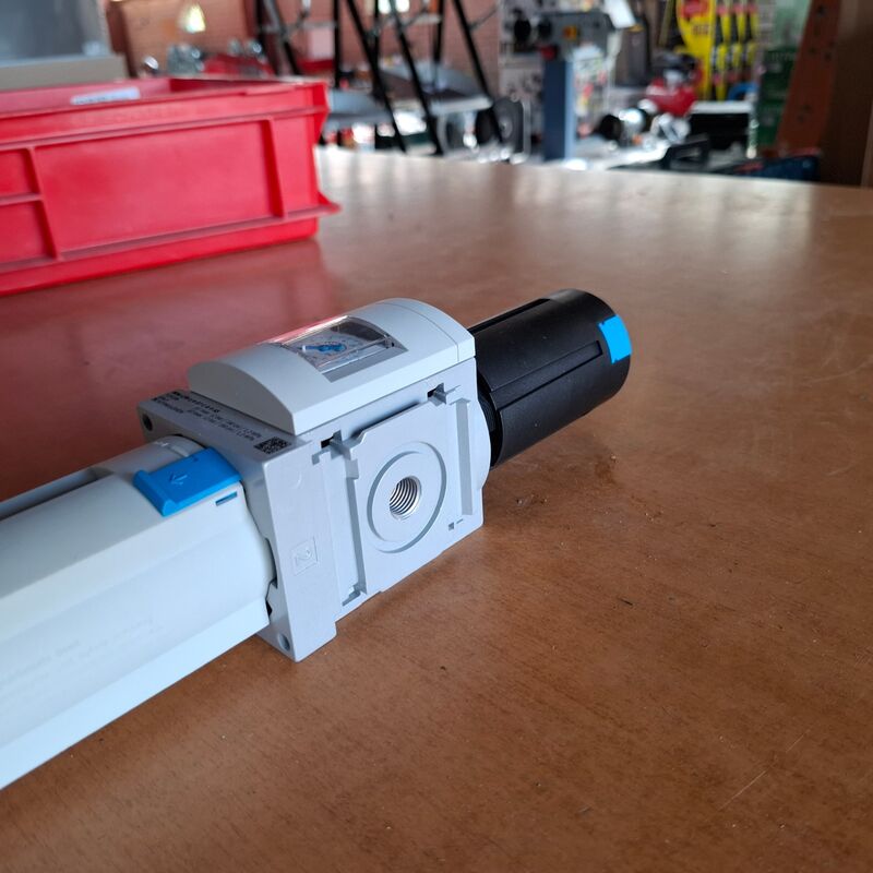 3x Diverse filter/drugregelaar Festo – foto 9 – kavel bij Onlineveilingmeester, Winsum