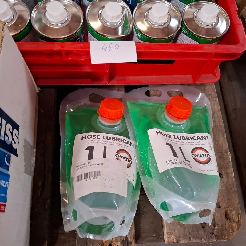 Partij diverse schoonmaak producten en toebehoren o.a. Tricel, Dreumex, Sun – foto 5 – kavel bij Onlineveilingmeester, Winsum