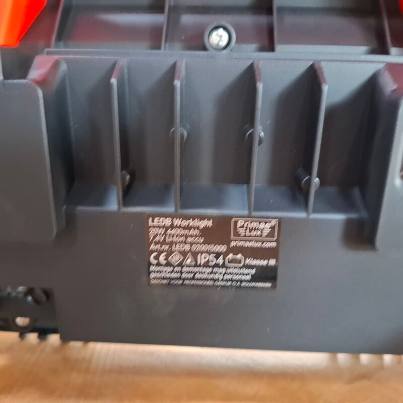 5x Led werklicht Primae Lux, 2x 20W, 3x 25W – foto 5 – kavel bij Onlineveilingmeester, Winsum