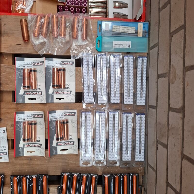 Assortiment lasbenodigdheden o.a. Weldkar, Vogel, Bahco – foto 8 – kavel bij Onlineveilingmeester, Winsum