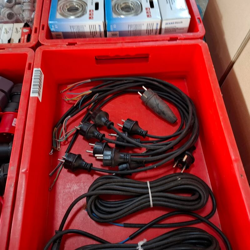 Assortiment installatiemateriaal – foto 6 – kavel bij Onlineveilingmeester, Winsum