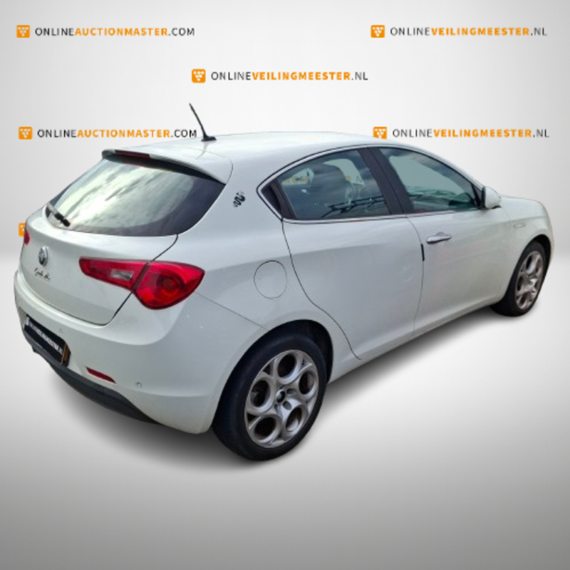 Personenauto, Alfa Romeo, Giulietta, 1.6 JTDm Distinctive, 2012 – foto 6 – kavel bij Domeinen Roerende Zaken, Soesterberg