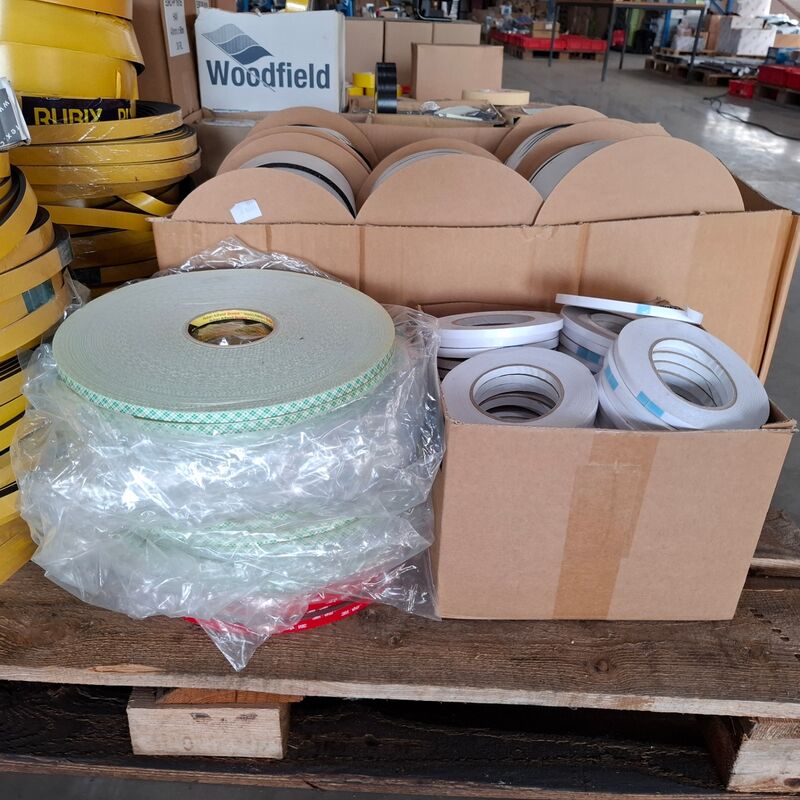 Partij diverse rollen tape en schuimband / celrubber – foto 7 – kavel bij Onlineveilingmeester, Winsum