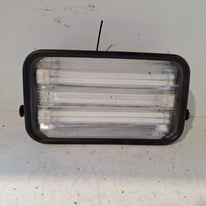 5x Tubelight, Lena Lighting, Magnum 108A+ – foto 2 – kavel bij Onlineveilingmeester, Heerenveen
