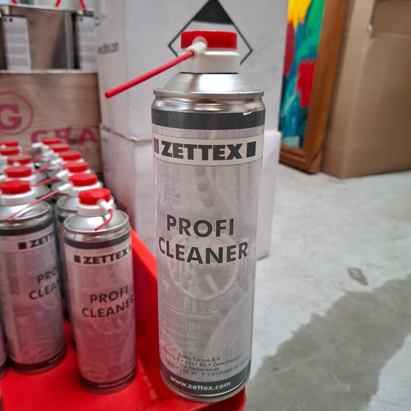 Partij thinner en profi cleaner o.a. Zettex, blikken en spuitbussen – foto 8 – kavel bij Onlineveilingmeester, Winsum