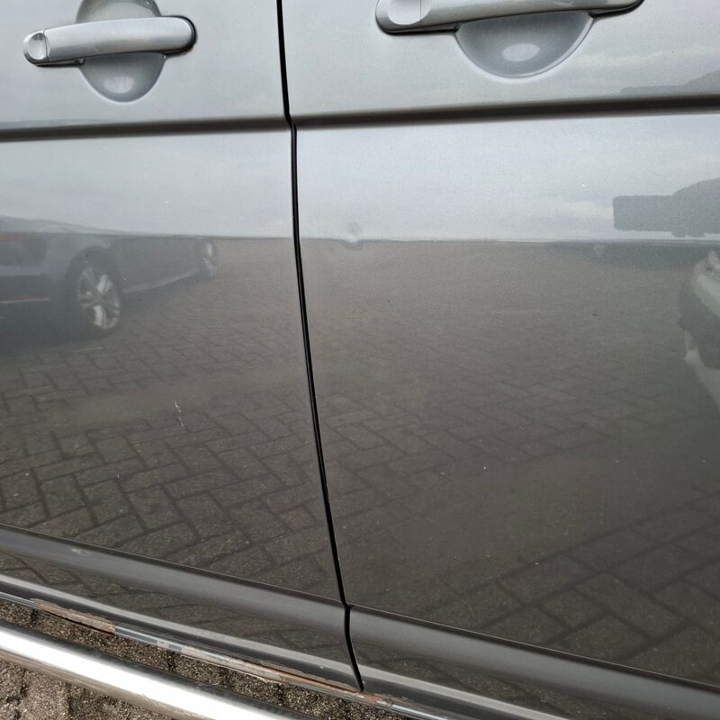 Bedrijfsauto, Volkswagen, Transporter 2.0 TDI, 2011 – foto 10 – kavel bij Domeinen Roerende Zaken, Soesterberg