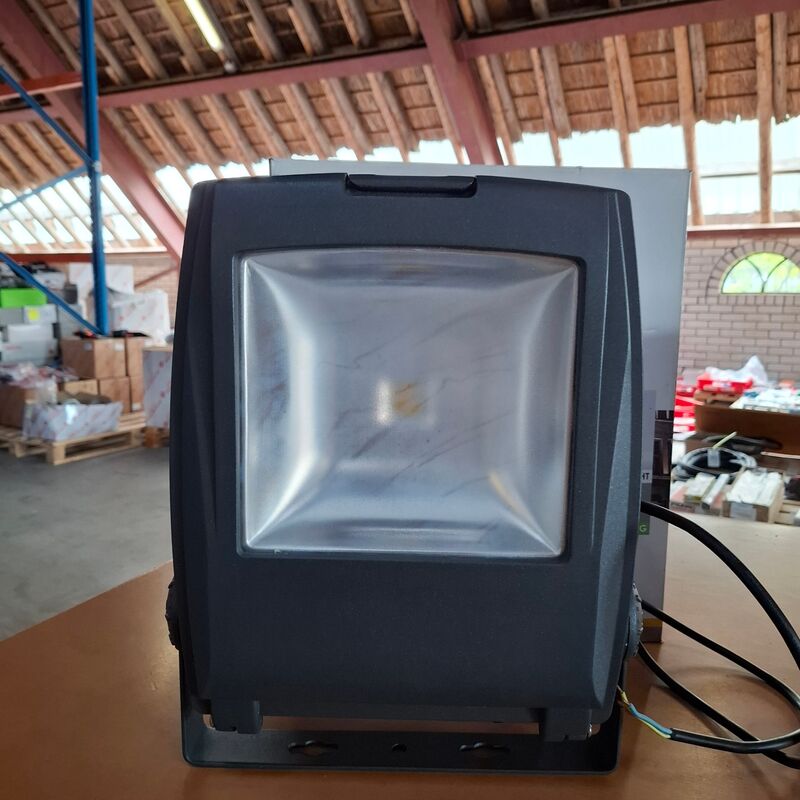 4x Diverse led straler 3x Brennenstuhl – foto 5 – kavel bij Onlineveilingmeester, Winsum