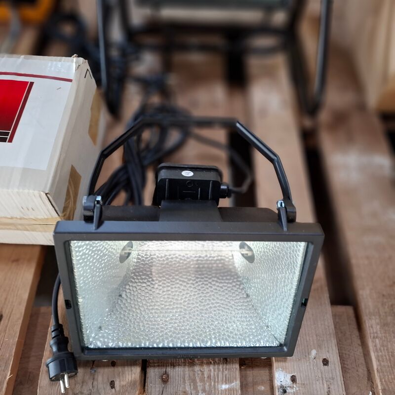 3x Diverse bouwlamp 2x Kelfort – foto 5 – kavel bij Onlineveilingmeester, Winsum