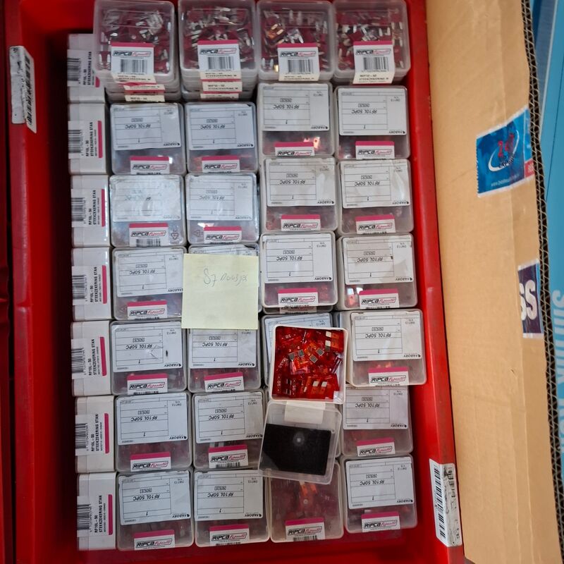 Assortiment installatiemateriaal – foto 9 – kavel bij Onlineveilingmeester, Winsum