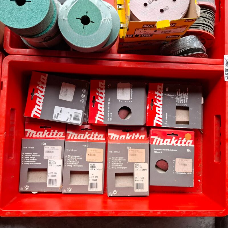 Grote partij diverse schuurmiddelen o.a. 3M, Makita, Festool – foto 5 – kavel bij Onlineveilingmeester, Winsum