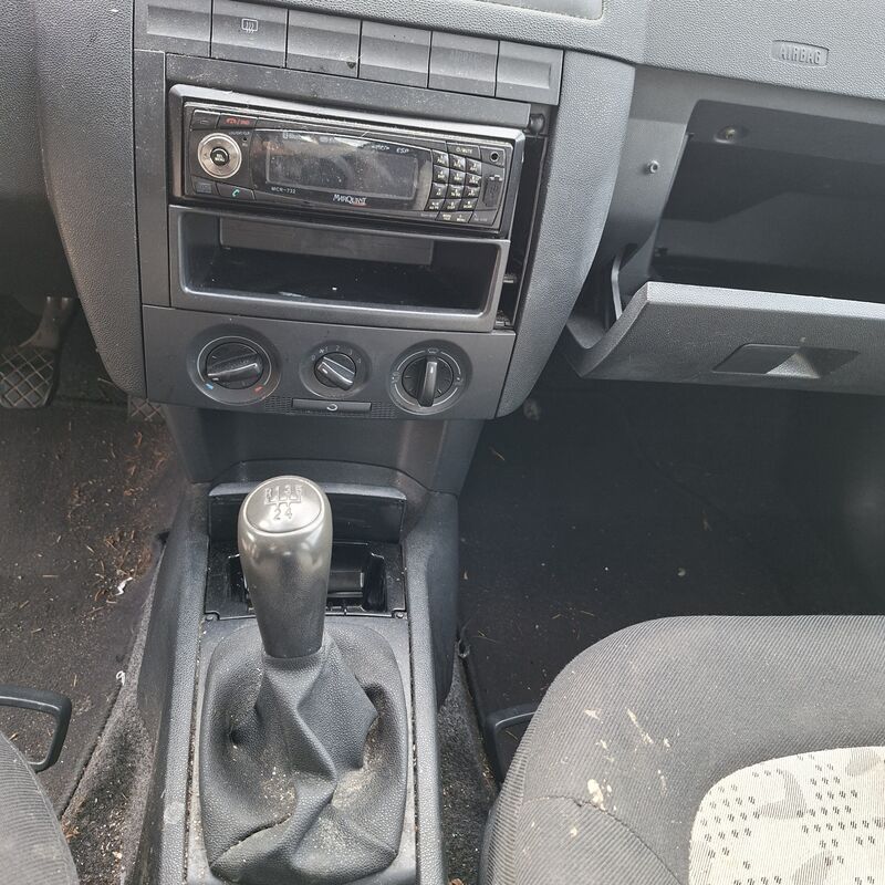 Personenauto, Skoda, Fabia Combi, 1.4-16V Comfort, 2004 – foto 7 – kavel bij Domeinen Roerende Zaken, Soesterberg
