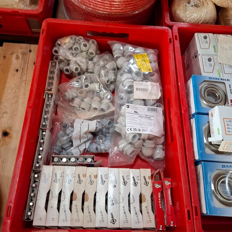 Assortiment installatiemateriaal – foto 8 – kavel bij Onlineveilingmeester, Winsum