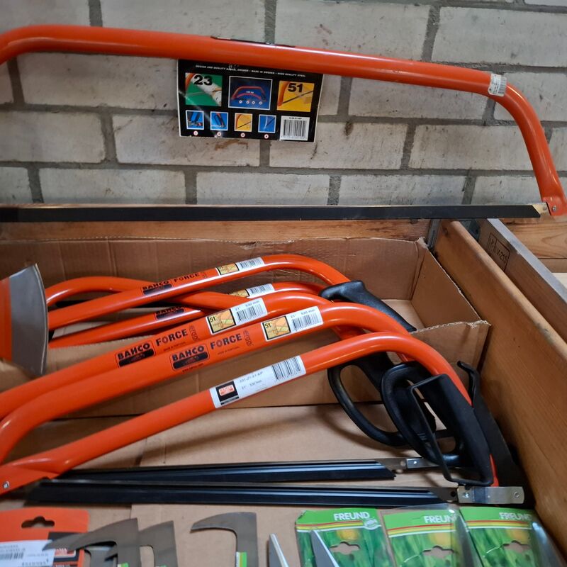 Assortiment tuingereedschap – foto 4 – kavel bij Onlineveilingmeester, Winsum