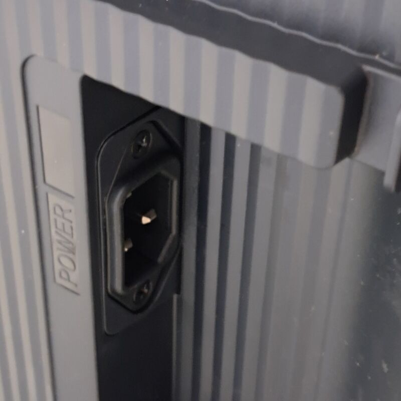 Monitor, Samsung, OM55N – foto 3 – kavel bij Domeinen Roerende Zaken, Groningen