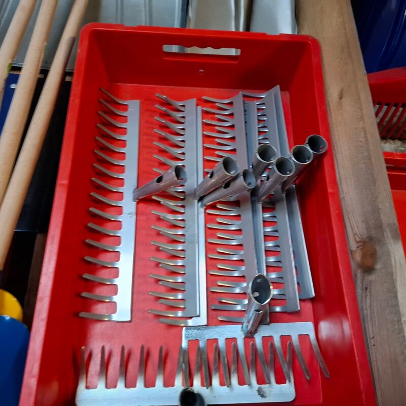 Assortiment tuinbenodigdheden – foto 5 – kavel bij Onlineveilingmeester, Winsum