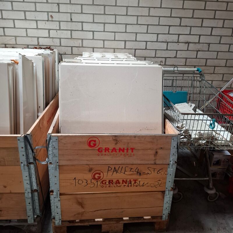 Partij winkelstellingmateriaal – foto 8 – kavel bij Onlineveilingmeester, Winsum