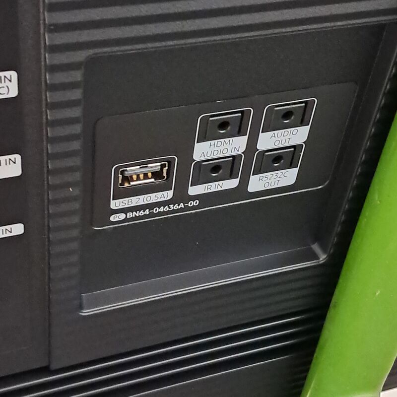 Monitor, Samsung, QM65R-A – foto 5 – kavel bij Domeinen Roerende Zaken, Groningen