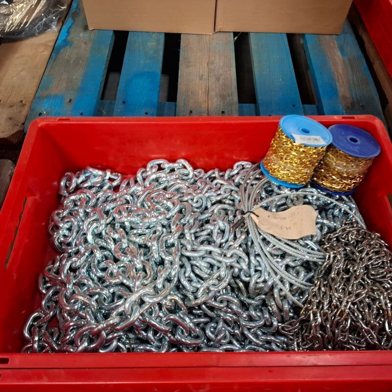 Kettingtakel met diverse stukken ketting – foto 5 – kavel bij Onlineveilingmeester, Winsum