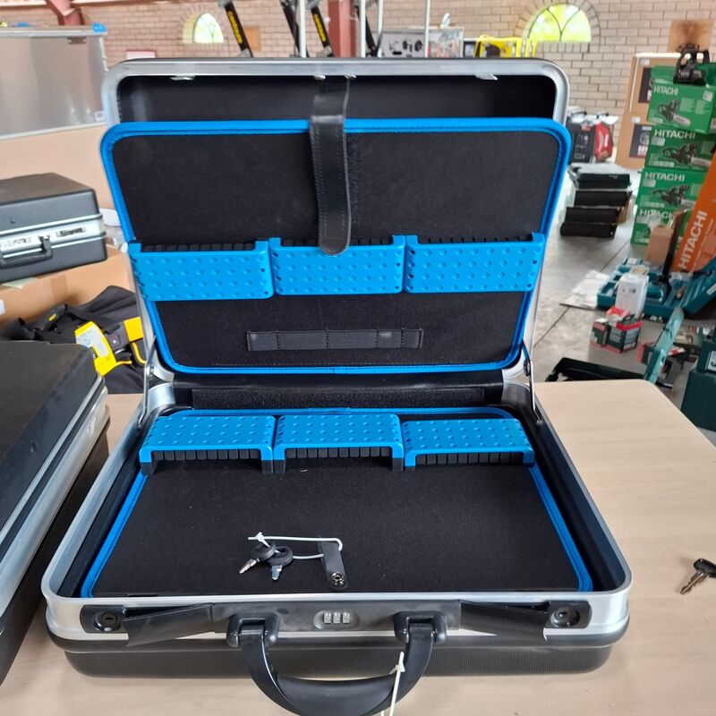 2x Gereedschapskoffer – foto 4 – kavel bij Onlineveilingmeester, Winsum