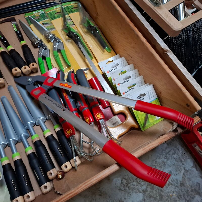 Assortiment tuingereedschap – foto 10 – kavel bij Onlineveilingmeester, Winsum