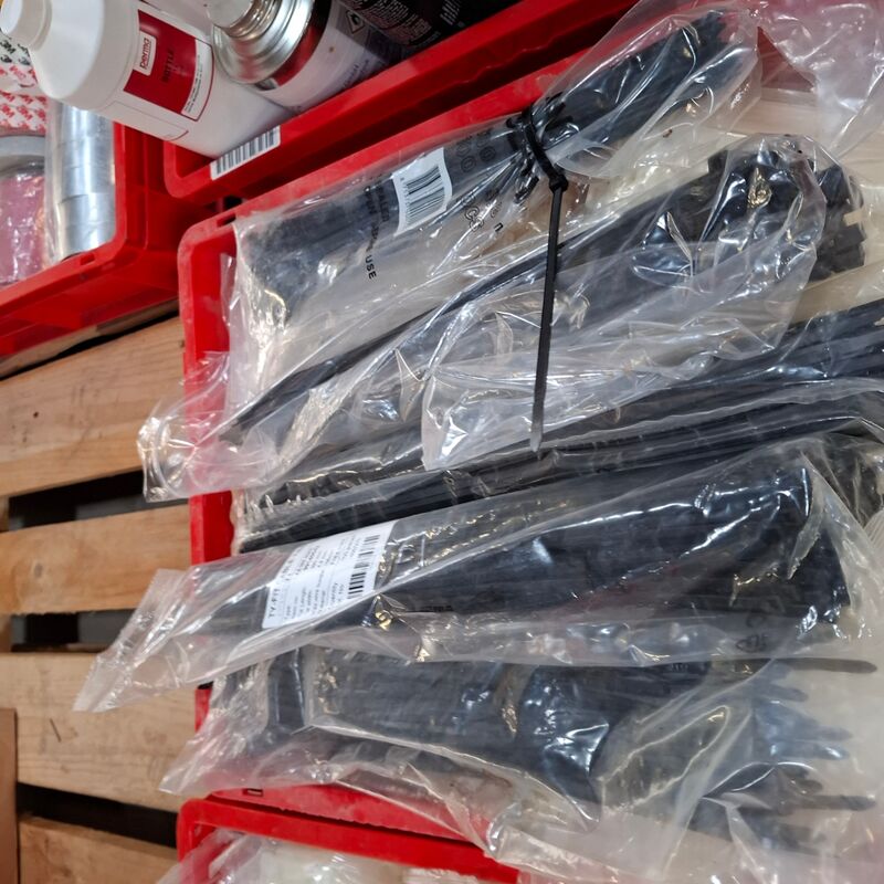 Ca. 6000 Diverse kabelbinders – foto 6 – kavel bij Onlineveilingmeester, Winsum