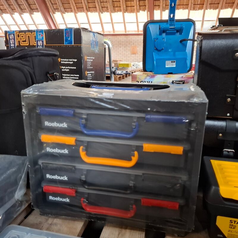 6x Assortimentbak met 6x gereedschapskoffer/tas – foto 4 – kavel bij Onlineveilingmeester, Winsum