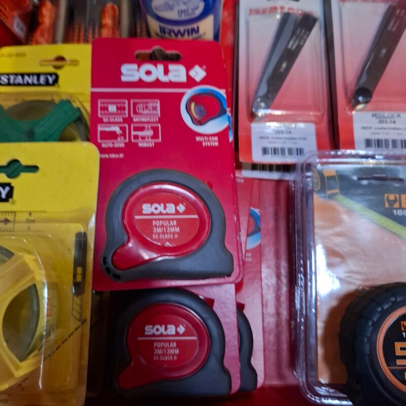 Diverse meetlinten, duimstokken en toebehoren, O.a. Stanley, Sola – foto 9 – kavel bij Onlineveilingmeester, Winsum