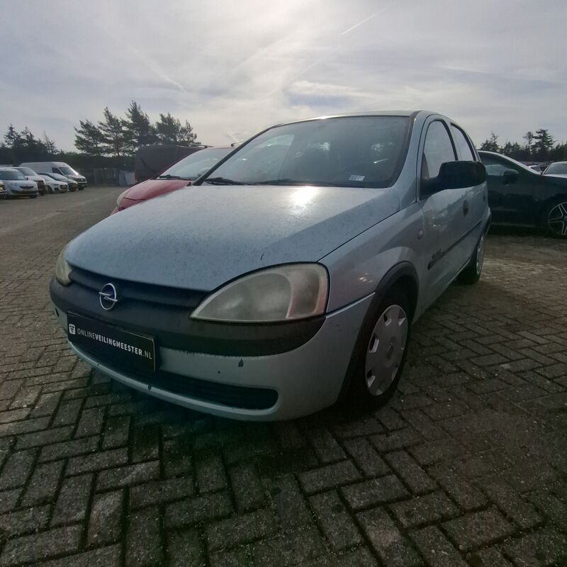 Personenauto, Opel, Corsa, 1.2-16V Comfort, 2001 – foto 2 – kavel bij Domeinen Roerende Zaken, Soesterberg