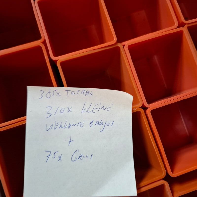 Ca. 385x Diverse magazijnbakken – foto 7 – kavel bij Onlineveilingmeester, Winsum