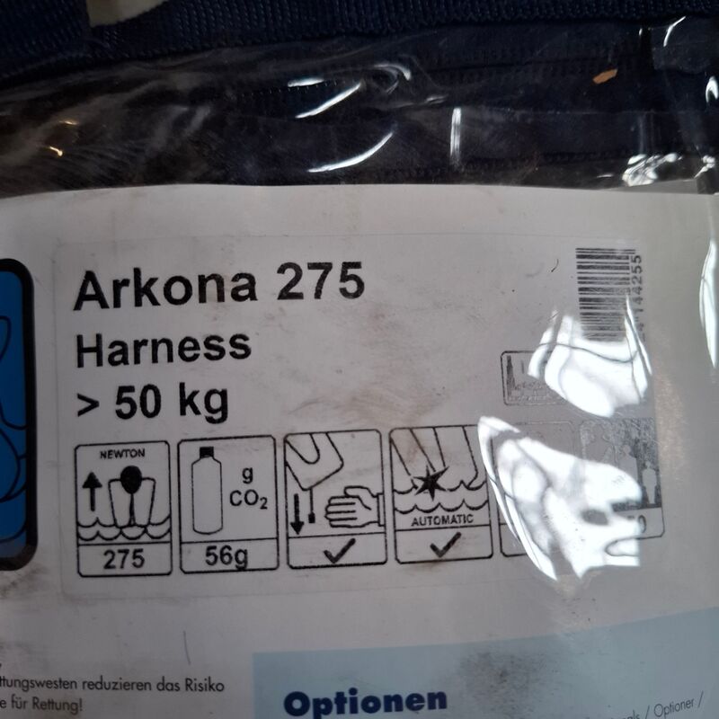 3x Diverse reddingsvest Secumar, 2x Golf 150F, 1x Arkona – foto 6 – kavel bij Onlineveilingmeester, Winsum