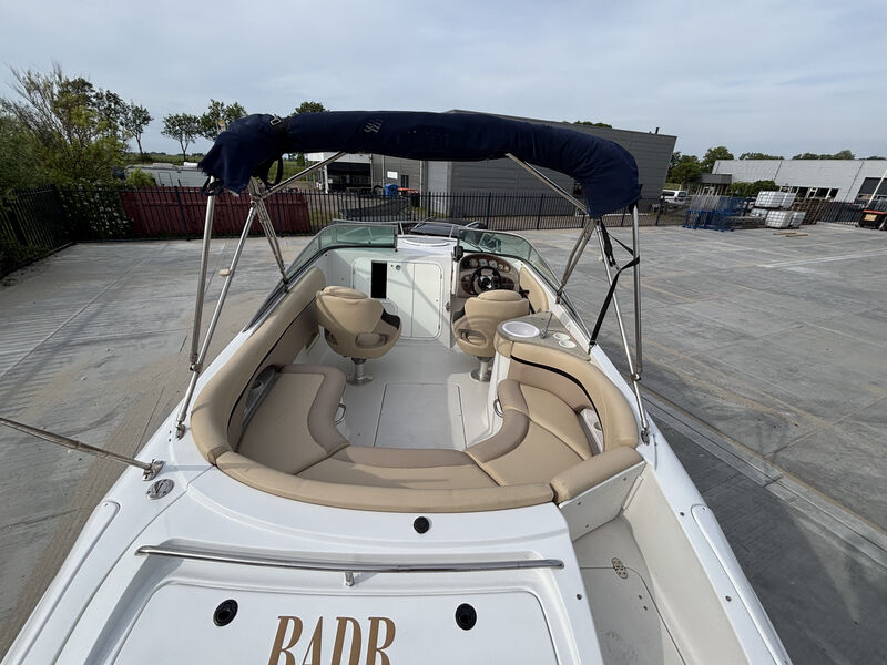 Boot met trailer, Four Winns, 230 Horizon, 2005 – foto 8 – kavel bij Onlineveilingmeester, Heerenveen