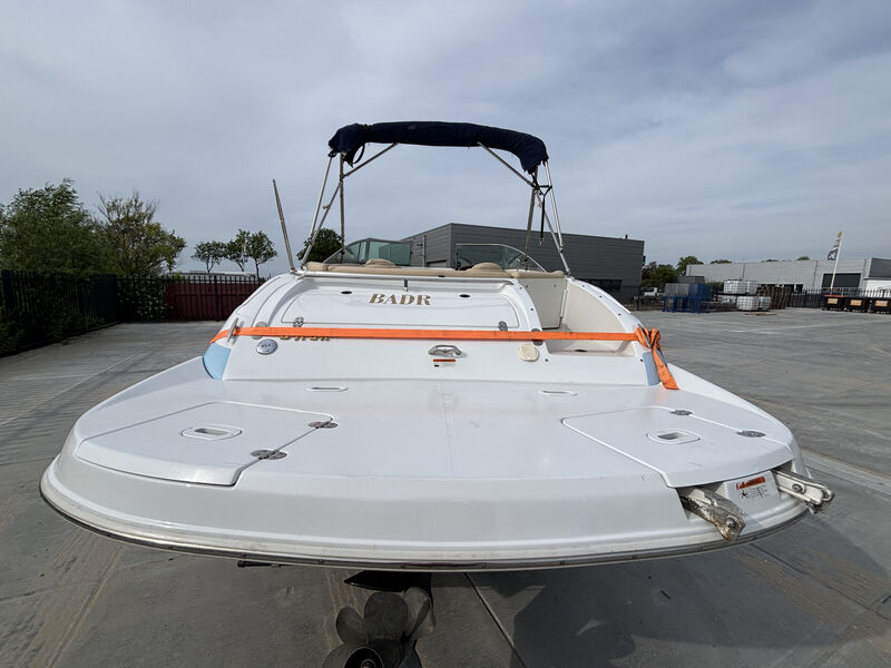 Boot met trailer, Four Winns, 230 Horizon, 2005 – foto 5 – kavel bij Onlineveilingmeester, Heerenveen