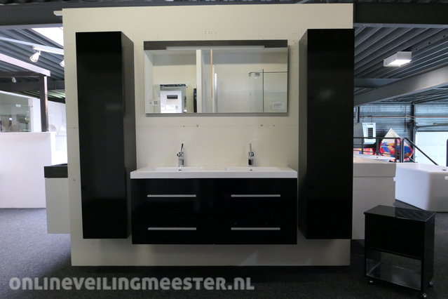 Bathroom Furniture With 2 High Cabinets High Gloss Black