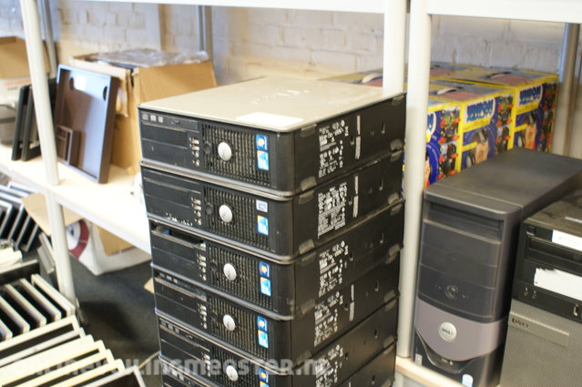 Approx 14x Computer Cabinet Dell Onlineauctionmaster Com