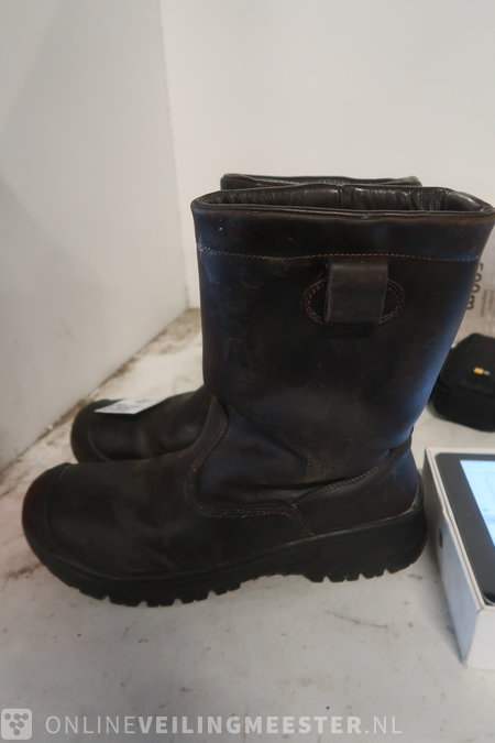 sixton work boots