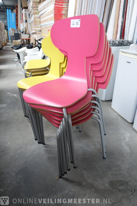 pink and yellow chair